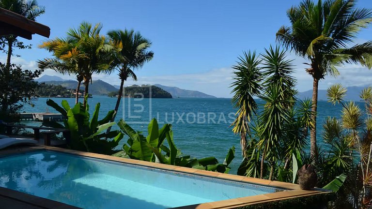 Casa Beira-Mar para Temporada em Angra dos Reis