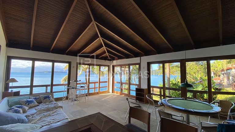 Casa Beira-Mar para Temporada em Angra dos Reis