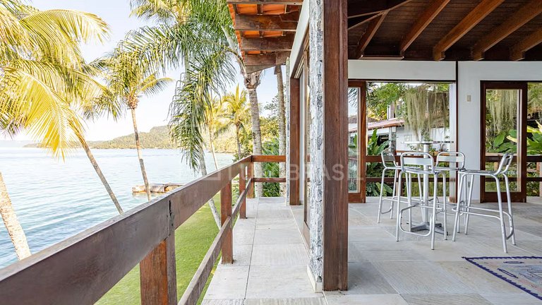 Casa Beira-Mar para Temporada em Angra dos Reis