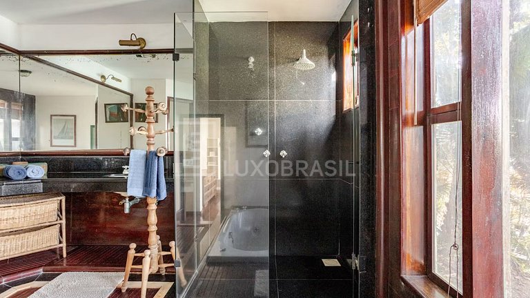 Casa Beira-Mar para Temporada em Angra dos Reis