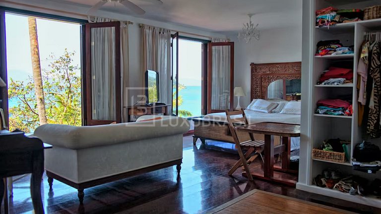 Casa Beira-Mar para Temporada em Angra dos Reis