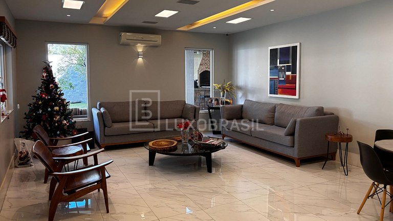 LB - RJ969 | Casa de 6 Dormitorios en Venta – Porto dos Cabr