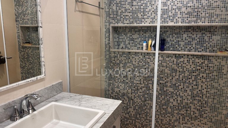 LB - RJ969 | 6-Bedroom House for Sale – Porto dos Cabritos