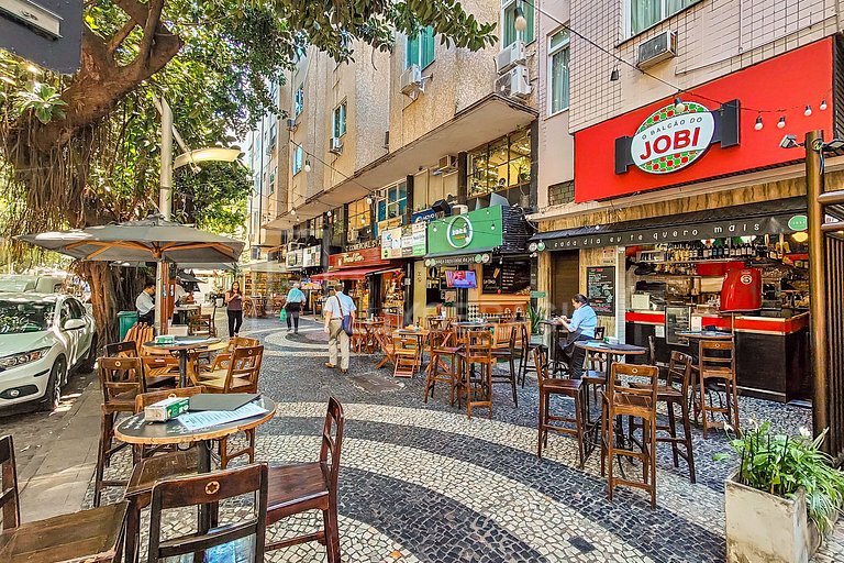 Apartamento na Quadríssima do Leblon para Temporada