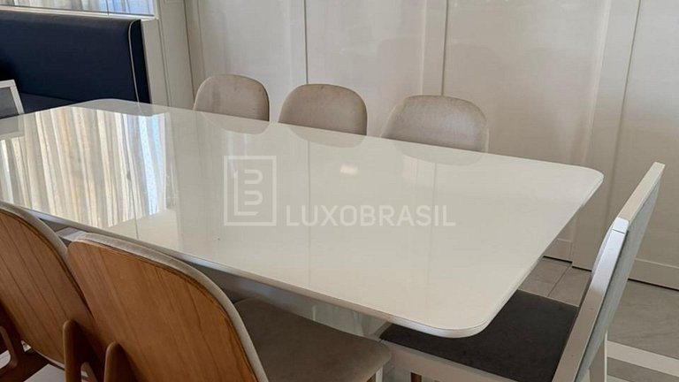 Apartamento Frente Mar em Copacabana | Venda