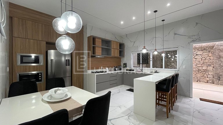 LB - RJ918 Casa Lago | Alquiler Residencial de Largo Plazo e