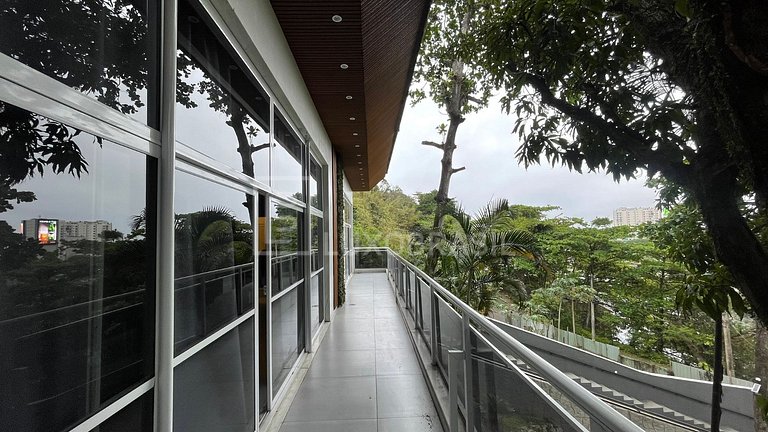 LB - RJ918 Lakefront House for Sale in Joá