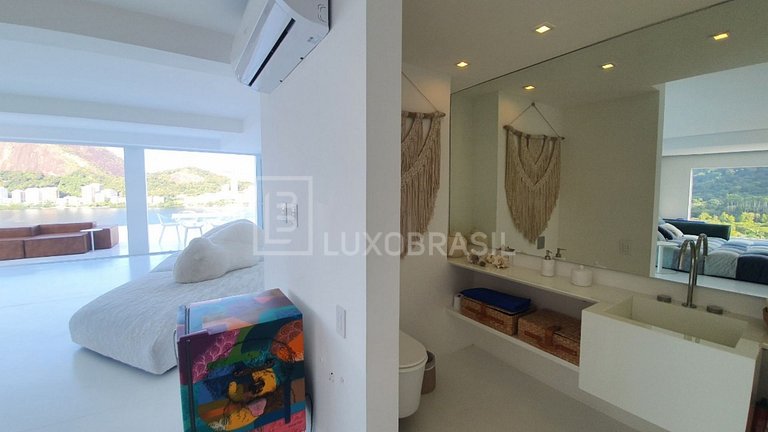 LB RJ932 – Blue Lagoon Penthouse | Short-Term Rental