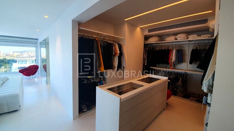 LB RJ932 – Ático Dúplex Blue Lagoon de 4 Suites en Alquiler