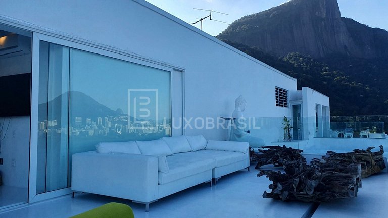 LB RJ932 – 4-Suite Duplex Penthouse Blue Lagoon for Sale – L