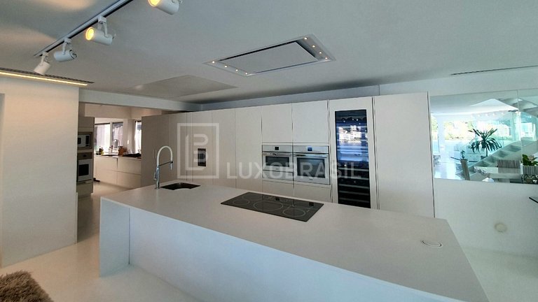 LB RJ932 – Ático Dúplex Blue Lagoon de 4 Suites en Venta – L