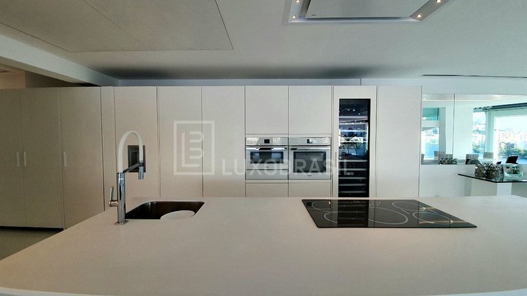 LB RJ932 – Ático Dúplex Blue Lagoon de 4 Suites en Venta – L