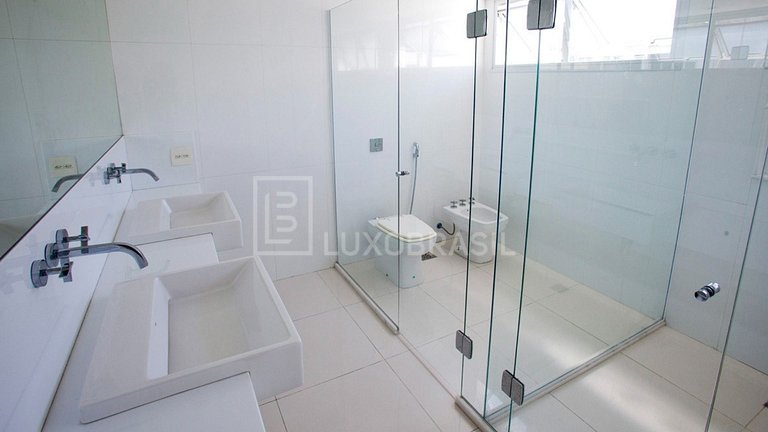 LB - RJ957 Flamengo Signature Penthouse 04 Suites For Sale