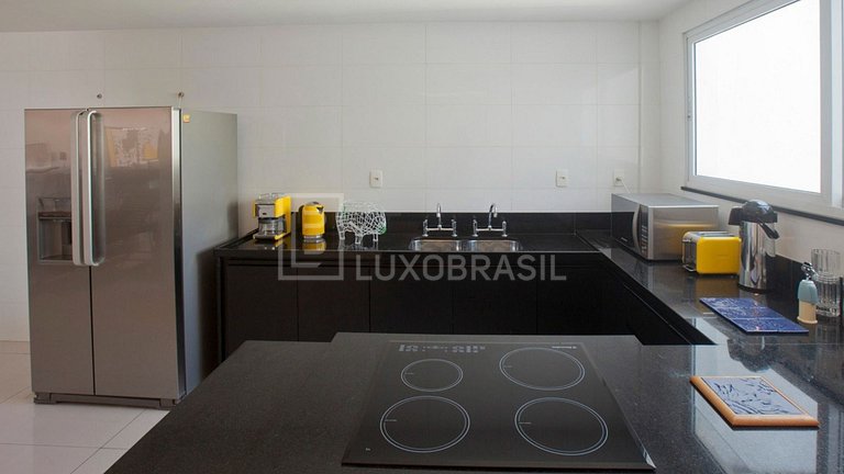 LB - RJ957 Flamengo Signature Penthouse 04 Suites For Sale