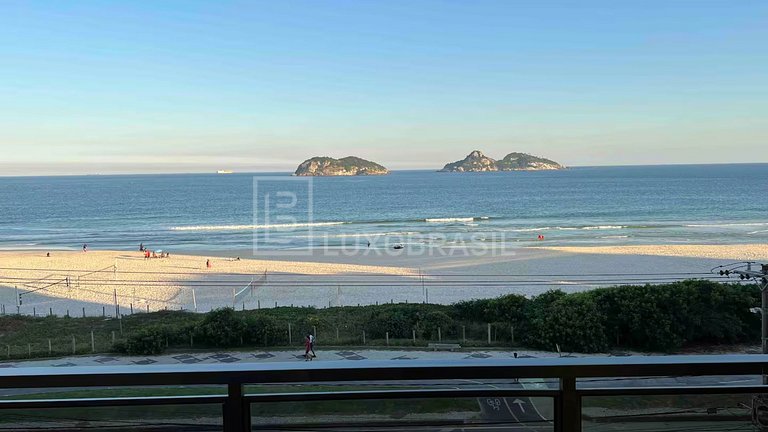 Apartamento Frente Mar na Barra | Aluguel Temporada RJ