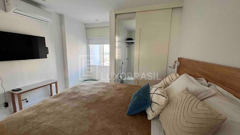 Apartamento Frente Mar na Barra | 2 Suítes Temporada