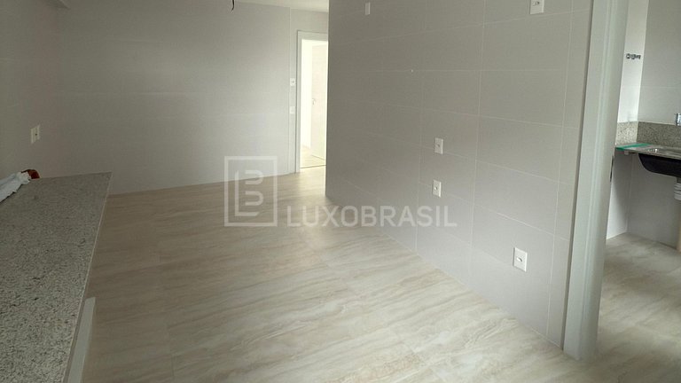 LB - RJ1000 Oceana Golf Apartment 04 Suites For Sale