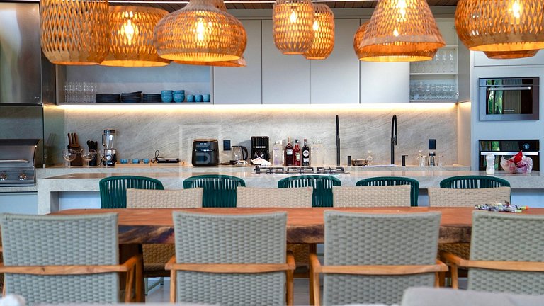 Mansão de Luxo 8 Suítes para Temporada em Morro de SP