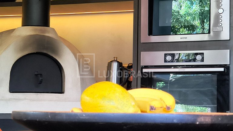 Casa Alto Padrão à Venda na Serra da Cantareira – SP