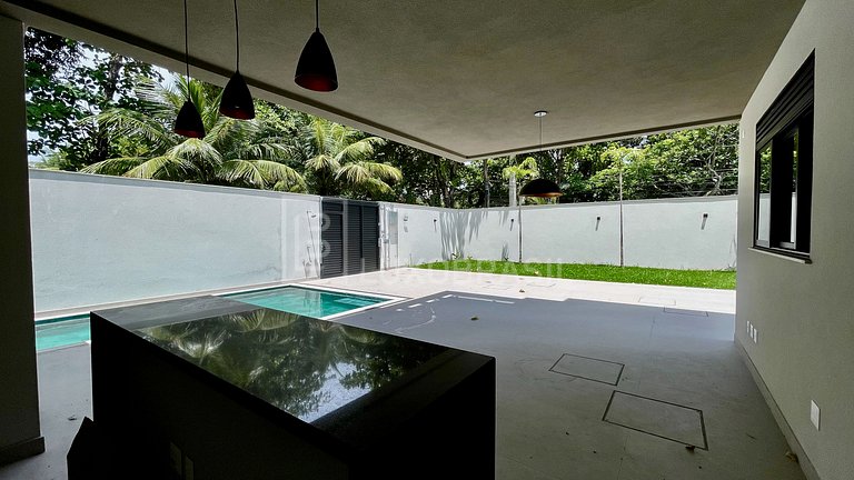 LB - RJ990 | Casa Collection Art & Design con 4 Suites | Alq