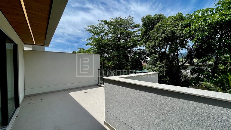 LB - RJ990 | Casa Collection Art & Design con 4 Suites | Alq