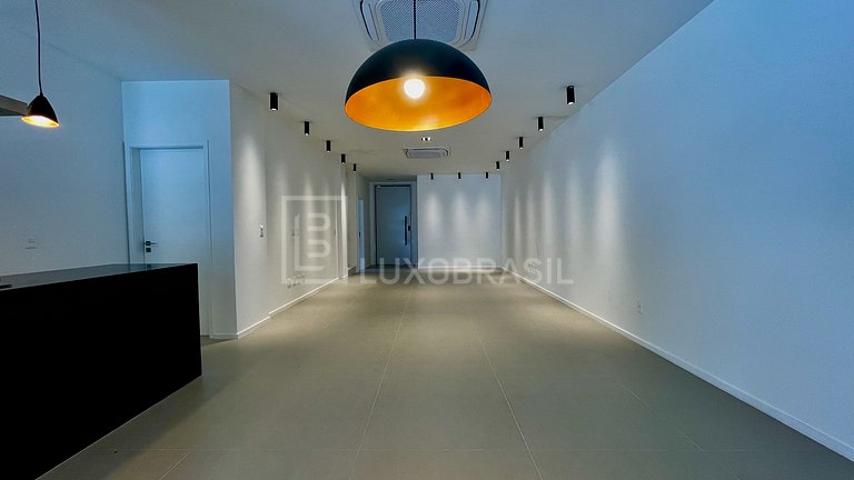 Casa 4 Suítes para Aluguel Fixo na Barra da Tijuca