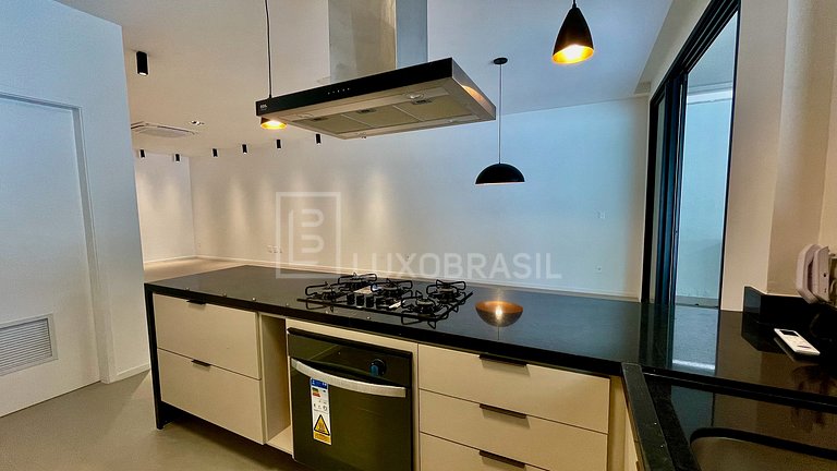 LB - RJ990 | Casa Collection Art & Design con 4 Suites | Alq