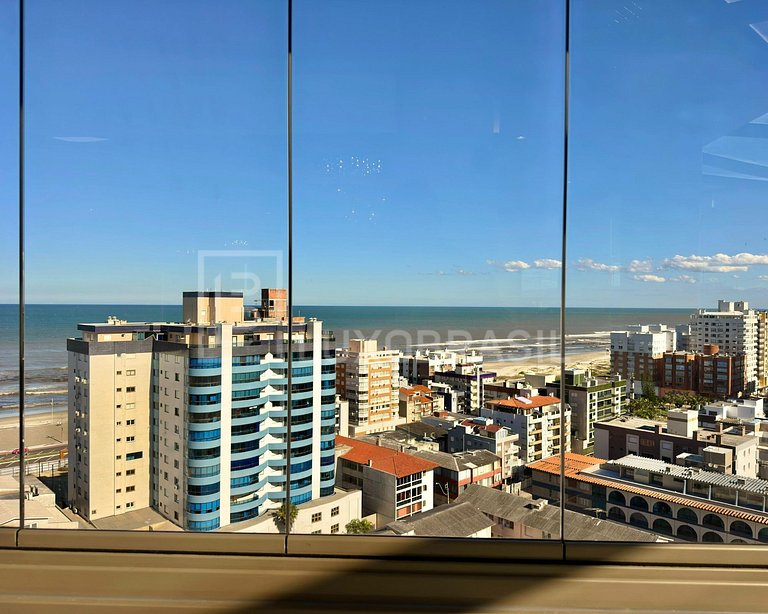 LB – RS800 Ático Cinematográfico con Vista al Mar en Venta –