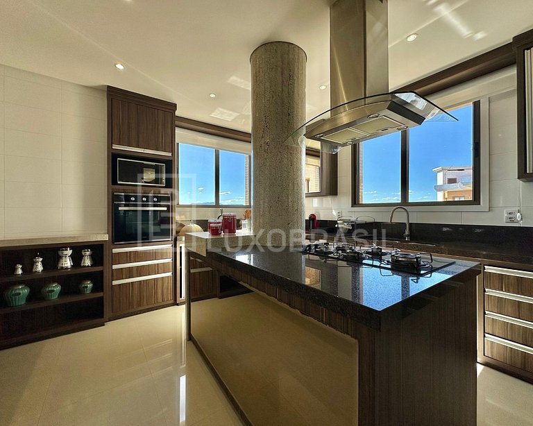 Cobertura Vista Mar à Venda em Capão da Canoa – 459 m²