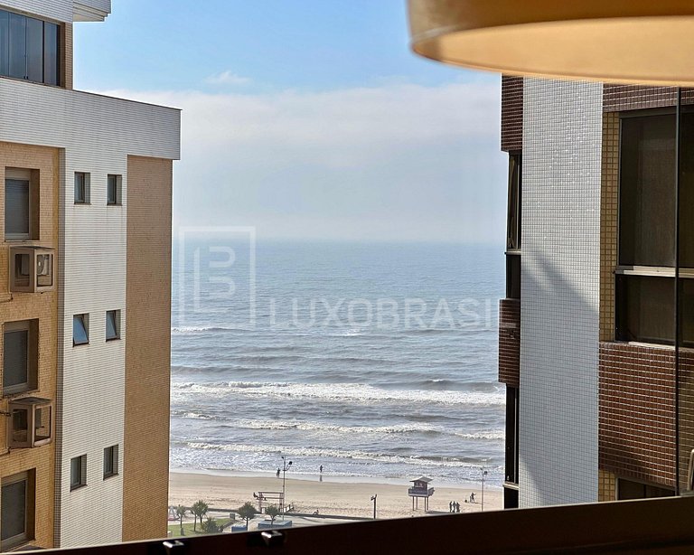 LB – RS800 Ático Cinematográfico con Vista al Mar en Venta –