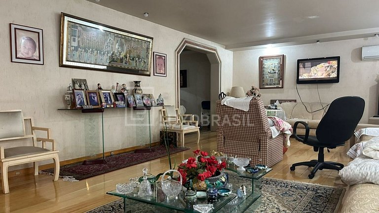 LB - RJ978 Apartamento de 4 Dormitorios en Alquiler Permanen