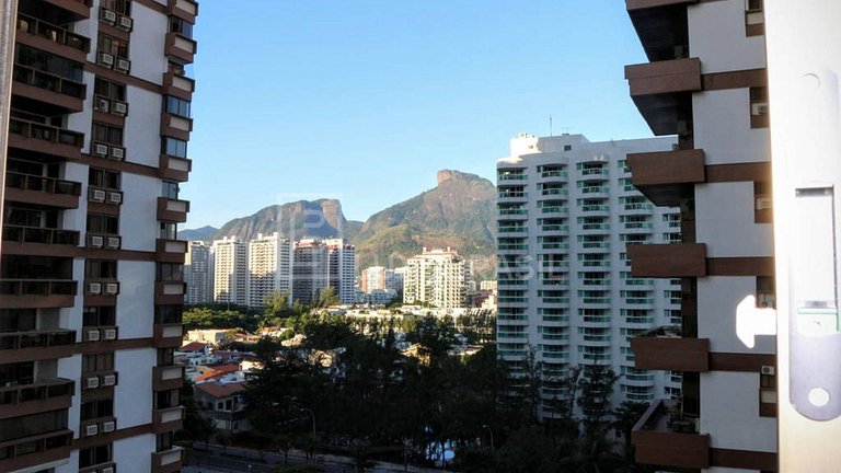 LB - RJ171 Wonderful Duplex at Barra Mares for Sale