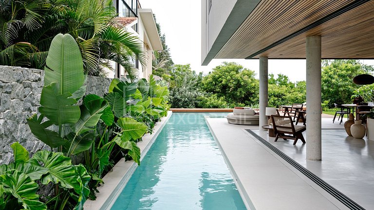 LB - SC01 Eubá House Vacation Rental