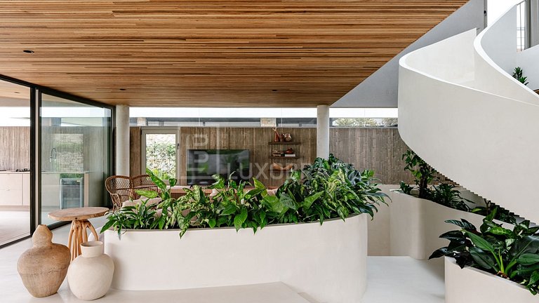 Casa Frente Mar para Temporada em Florianópolis – Stone Hill