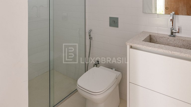 LB - SC01 Eubá House Vacation Rental