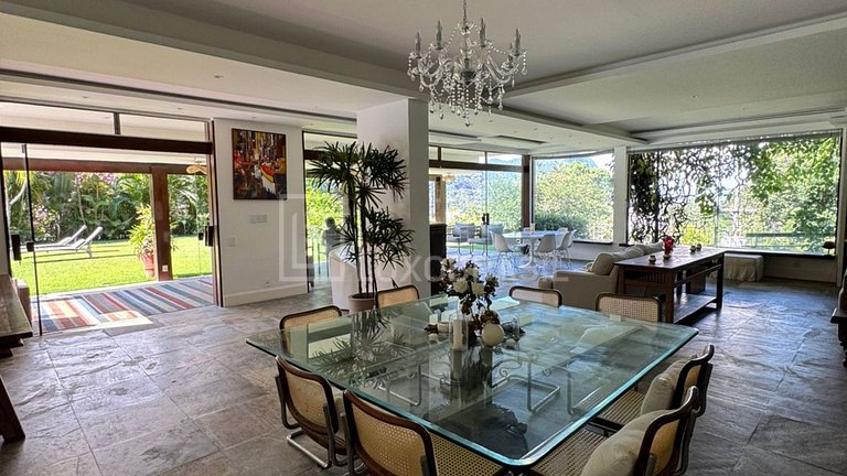 LB – RJ152 Casa Mirante do Cristo Day Use • Producciones Cin