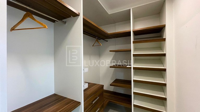 LB - RJ157 Villagio Felicittá House – Short-Term and Long-Te