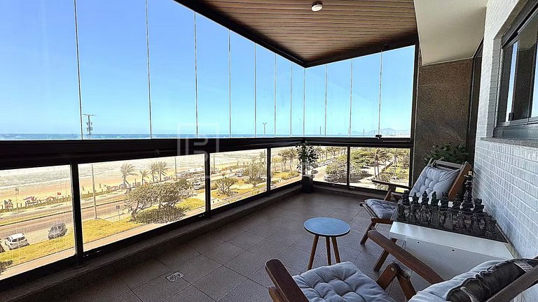 LB - RJ34 Seaview La Reserve Vacation Rental