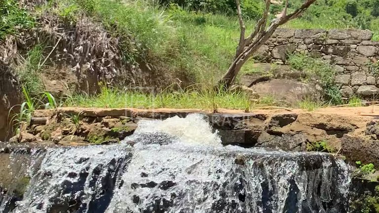 Fazenda para Temporada em Paty do Alferes – 26 Pessoas
