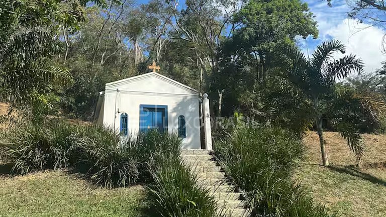 Fazenda para Temporada em Paty do Alferes – 26 Pessoas