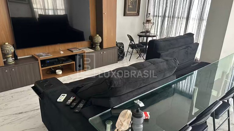 Cobertura Triplex na Barra da Tijuca com Piscina
