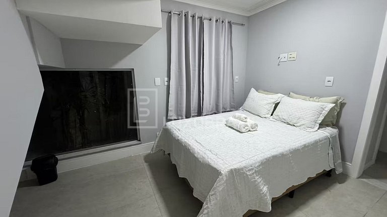 LB - RJ99 Tropical Mansion Vacation Rental