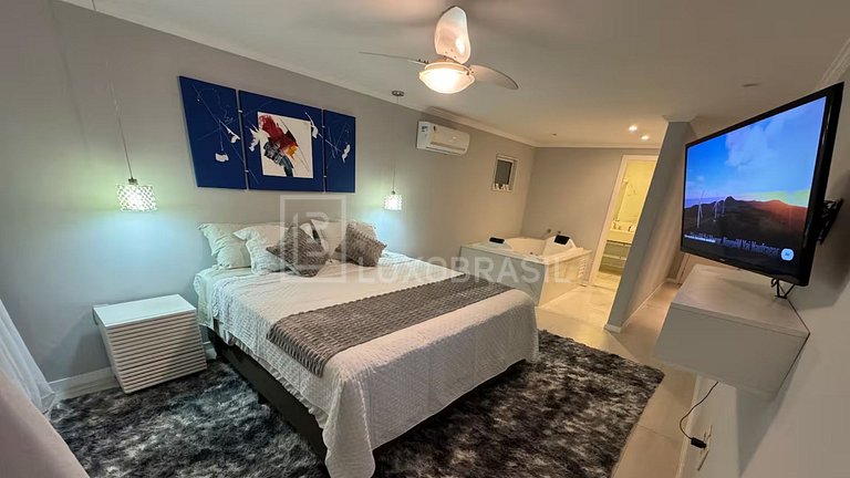 LB - RJ99 Tropical Mansion Vacation Rental