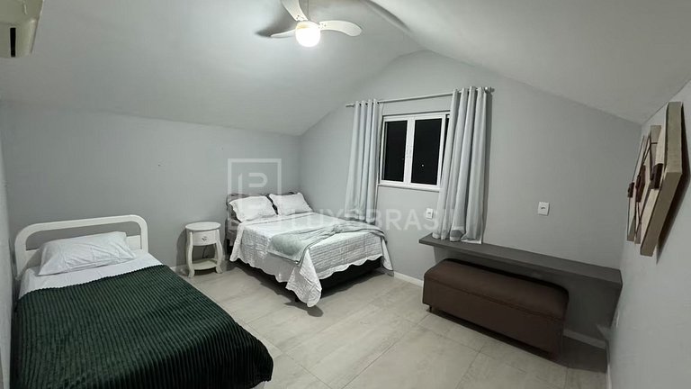 LB - RJ99 Tropical Mansion Vacation Rental