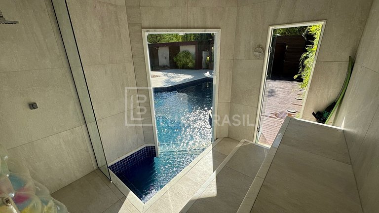 LB - RJ954 Santa Helena Gated Community House 04 Suites For