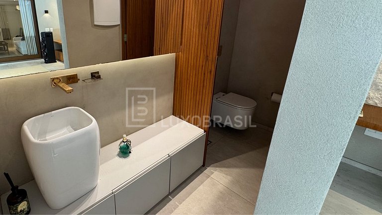 LB - RJ954 Santa Helena Gated Community House 04 Suites For