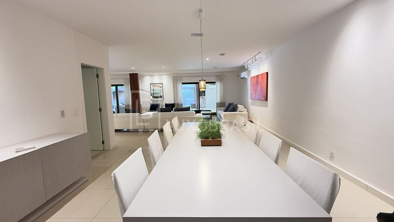 LB - RJ954 Casa en Condominio Santa Helena 04 Suites en Vent