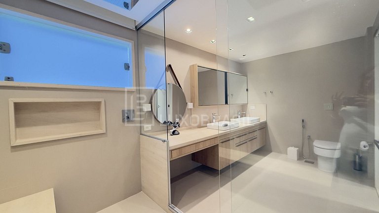 LB - RJ954 Santa Helena Gated Community House 04 Suites For