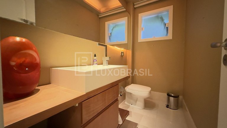 LB - RJ954 Santa Helena Gated Community House 04 Suites For