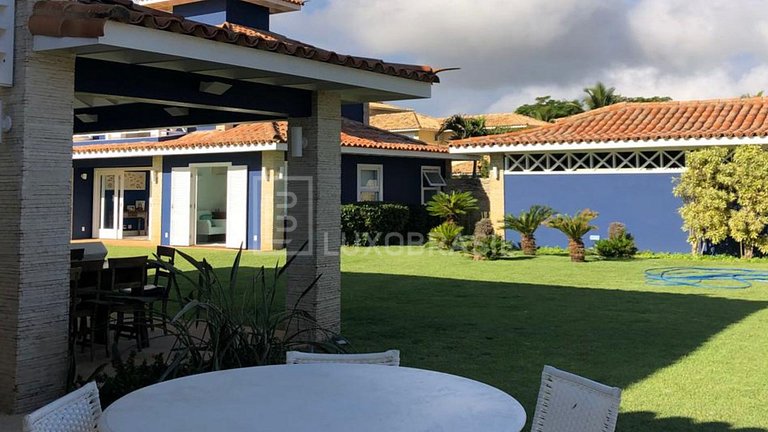 LB - BZ25 Villa Real Beachfront Manguinhos Vacation Rental